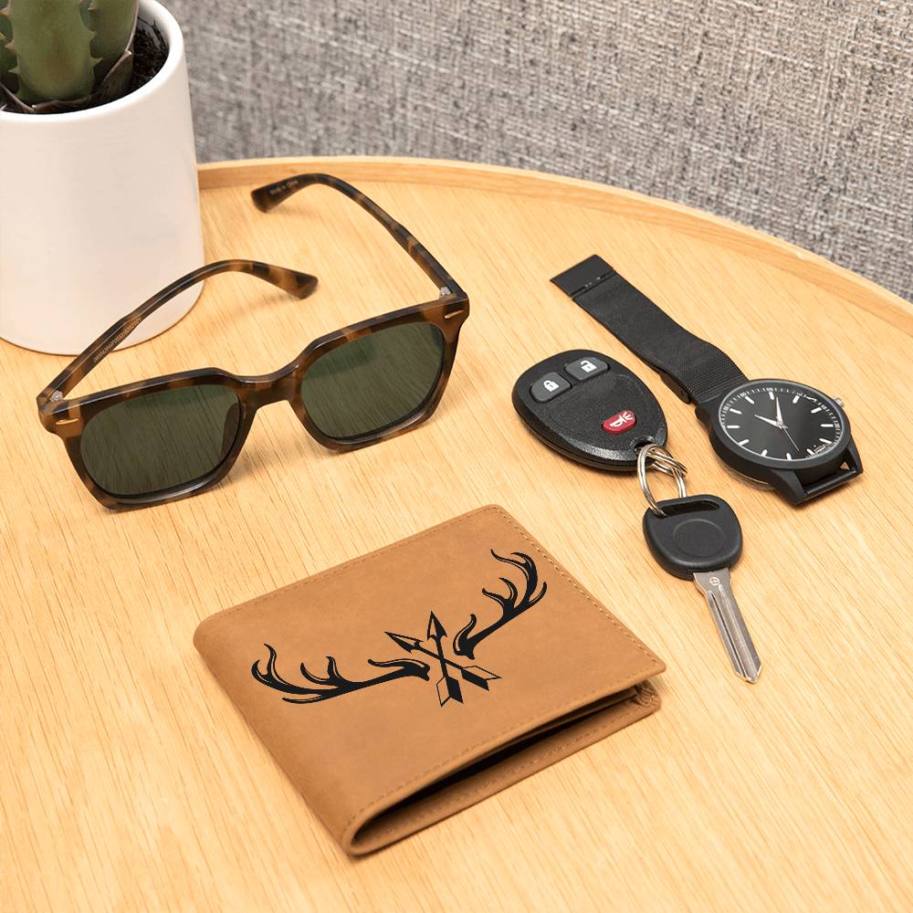 Customized Leather Wallet for Deer Hunting Enthusiasts - A Perfect Gift for Outdoorsmen, Bowhunting enthusiasts, Simply Antlers