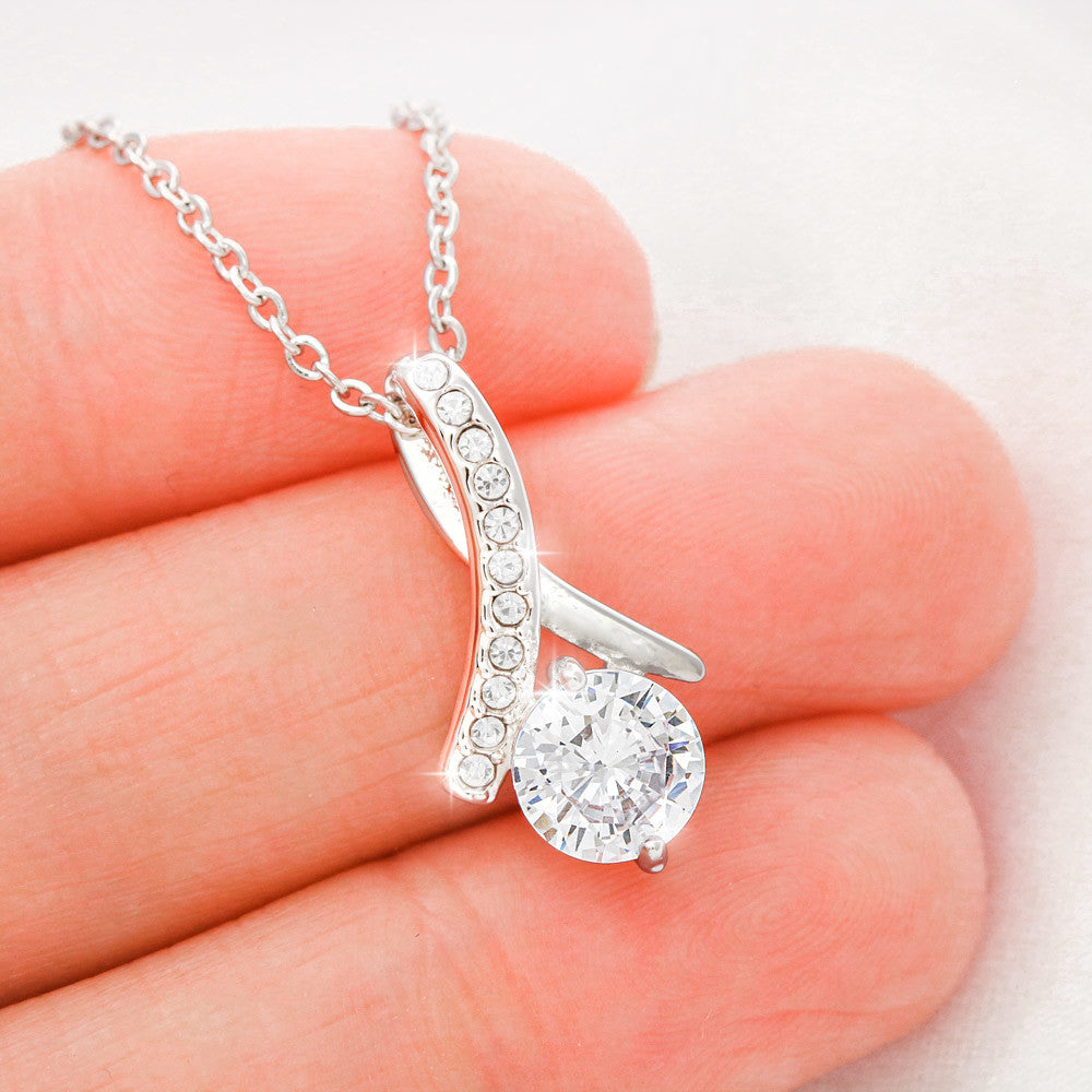 My Soulmate - Alluring Beauty with pendant